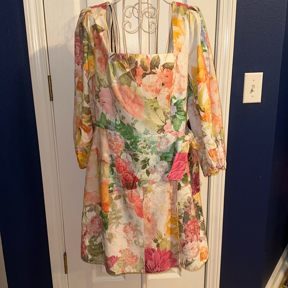 Vince Camuto Floral-Print Faux Wrap Puff Sleeve Mini Dress. Vince Camuto…